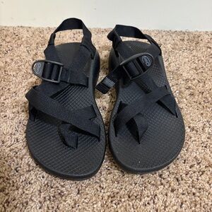 Chaco Women's Z/2 Adjustable Strap Classic Sandals, Black, Size 6